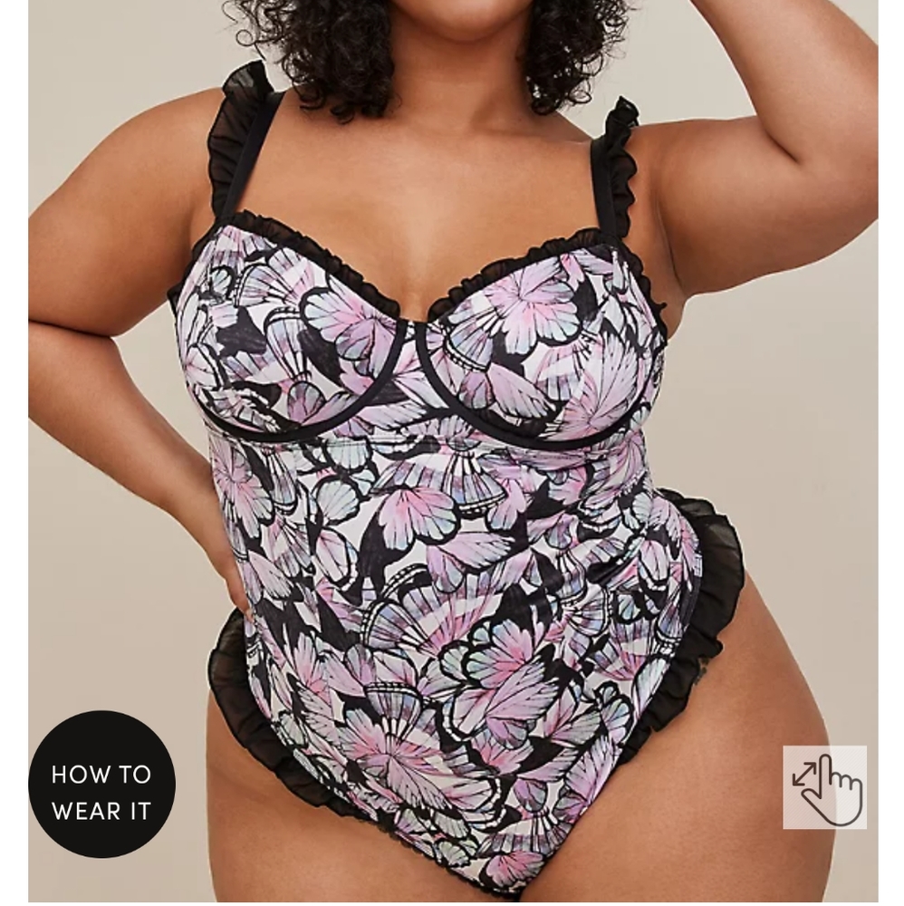 ✨NWT✨Torrid Satin Ruffle Thong Bodysuit